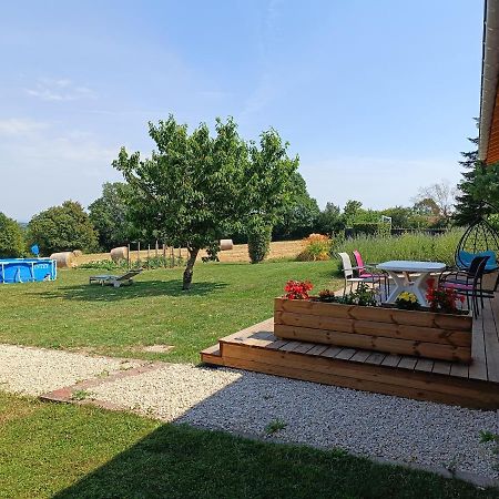 Studio Avec Terrasse Au Calme Jayat Dış mekan fotoğraf