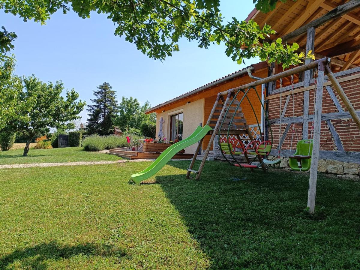 Studio Avec Terrasse Au Calme Jayat Dış mekan fotoğraf